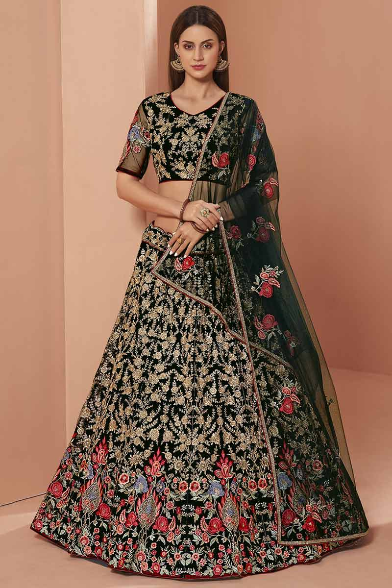 Emerald Green Net Embroidered Wedding Wear Lehenga