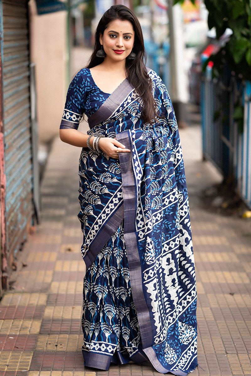 Ethnic Wear Navy Blue Casual Wear Printed Silk Saree SARV161328