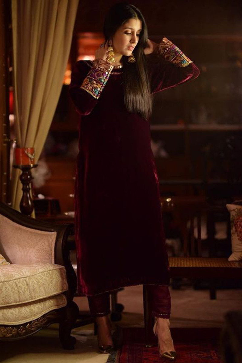 Plus size deals velvet suit