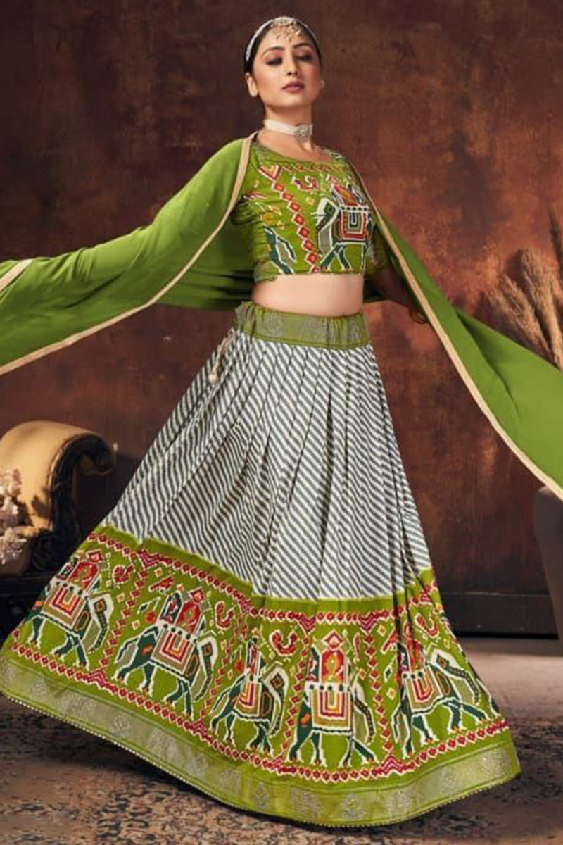 Amazon.com: XL LOVE - By Janasya Indian Women's Plus Size Sea Green Poly  Silk Foil Printed Lehenga Choli With Dupatta : Clothing, Shoes & Jewelry