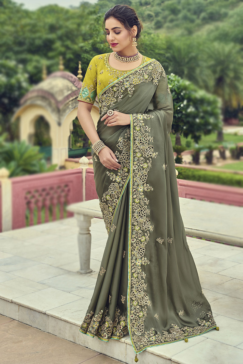 How to Wear and Style Saree in Winter and Look a DIVA – Pratibha Sarees