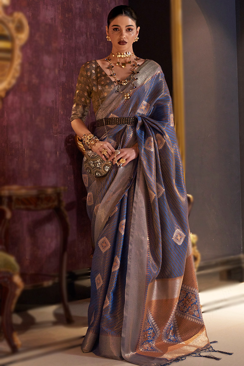 Royal Blue Chanderi Silk Banarasi Handloom Saree Set Design by Zal From  Benaras at Pernia's Pop Up Shop 2024