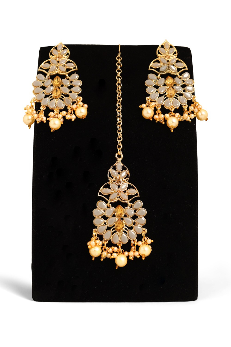 Bluish Grey Stone Earrings With Maang Tikka