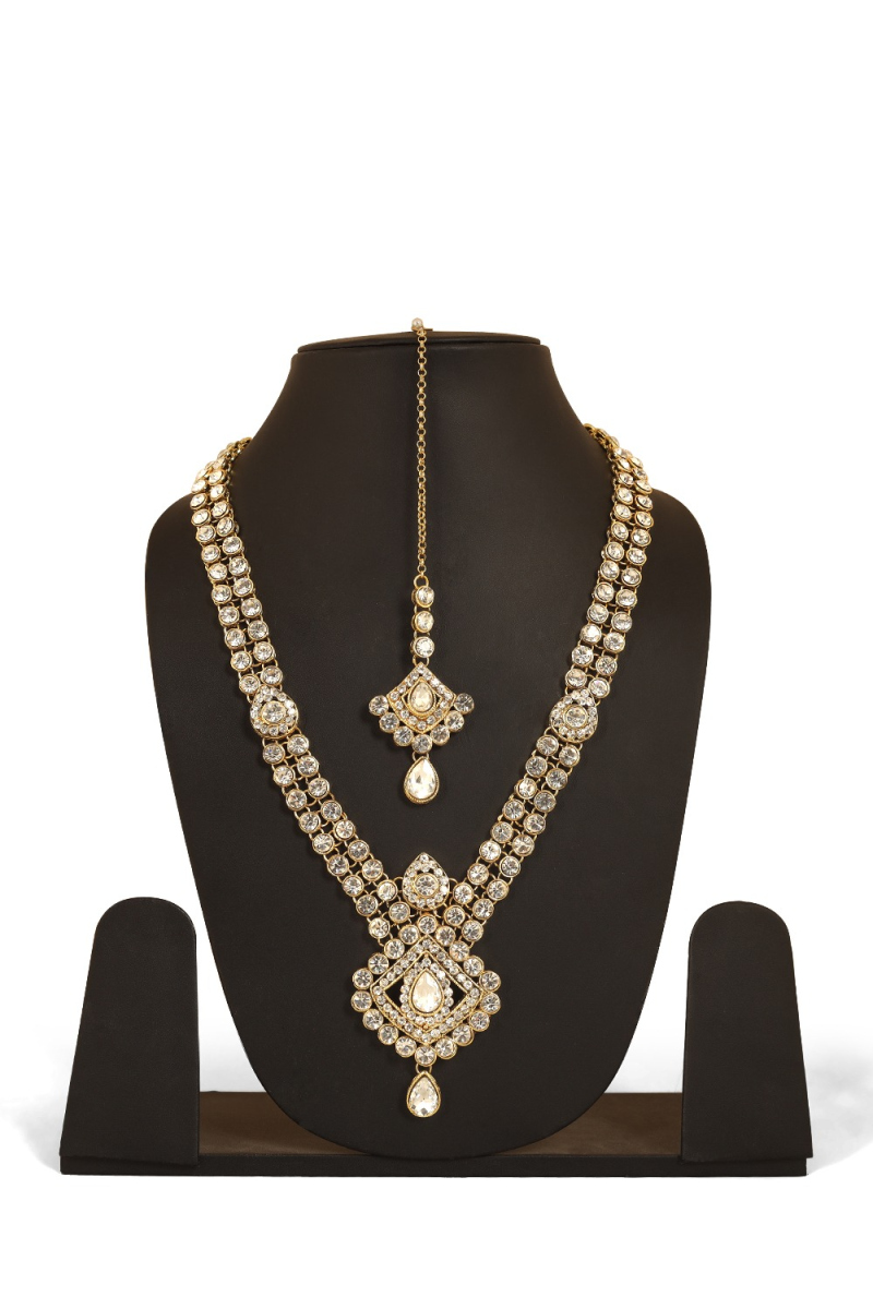 Gold Stone Work Necklace Set With Maangtika