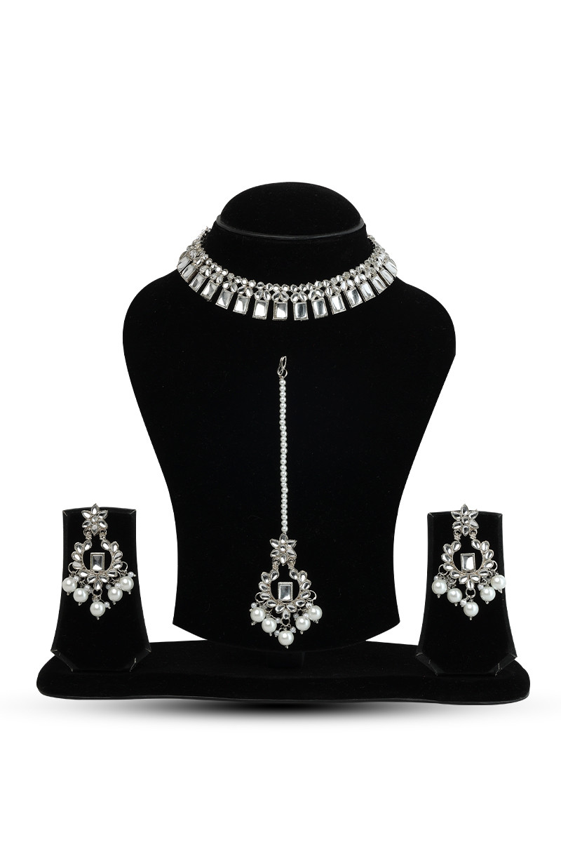 Silver choker necklace set online