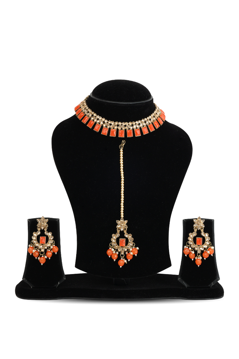 Tangerine Kundan Choker Necklace Set with Maang Tikka Set