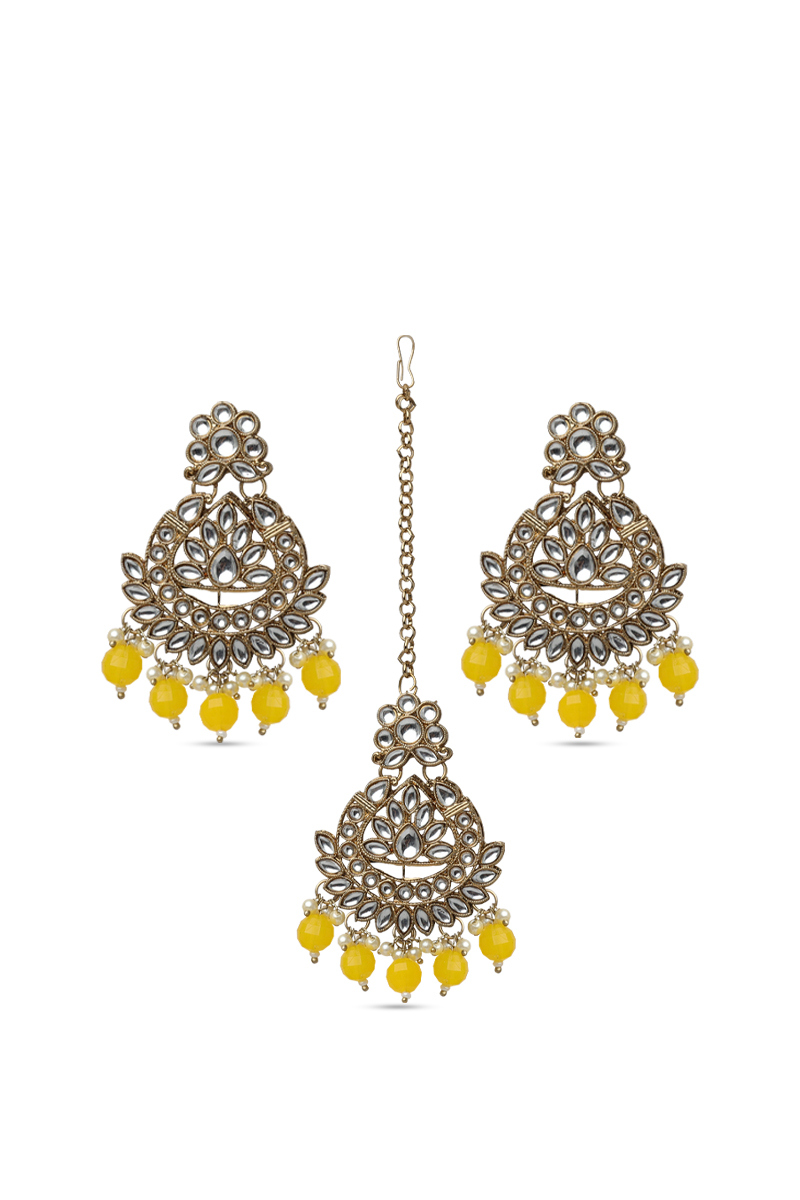 Yellow Beaded Kundan Maang Tikka & Earring Set