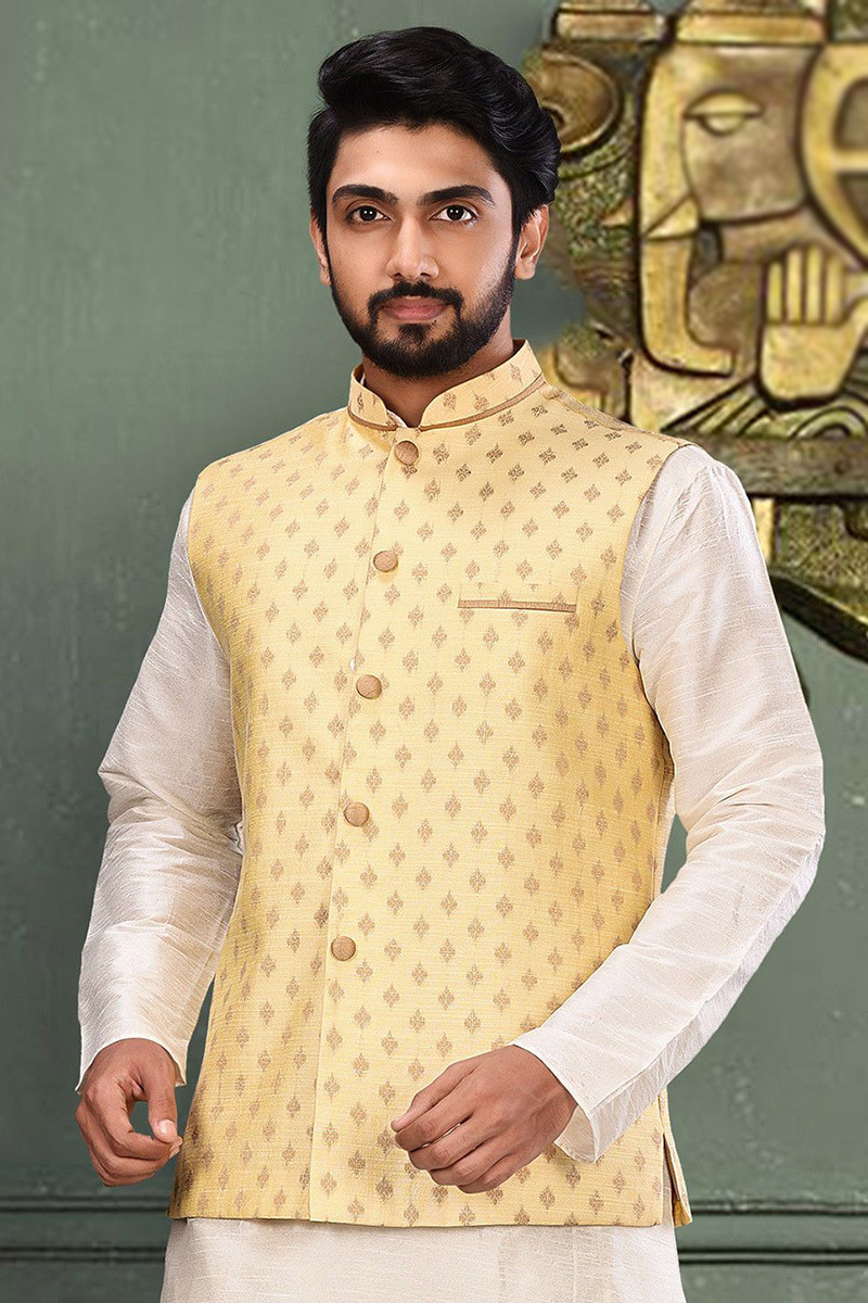 Light shop yellow coat