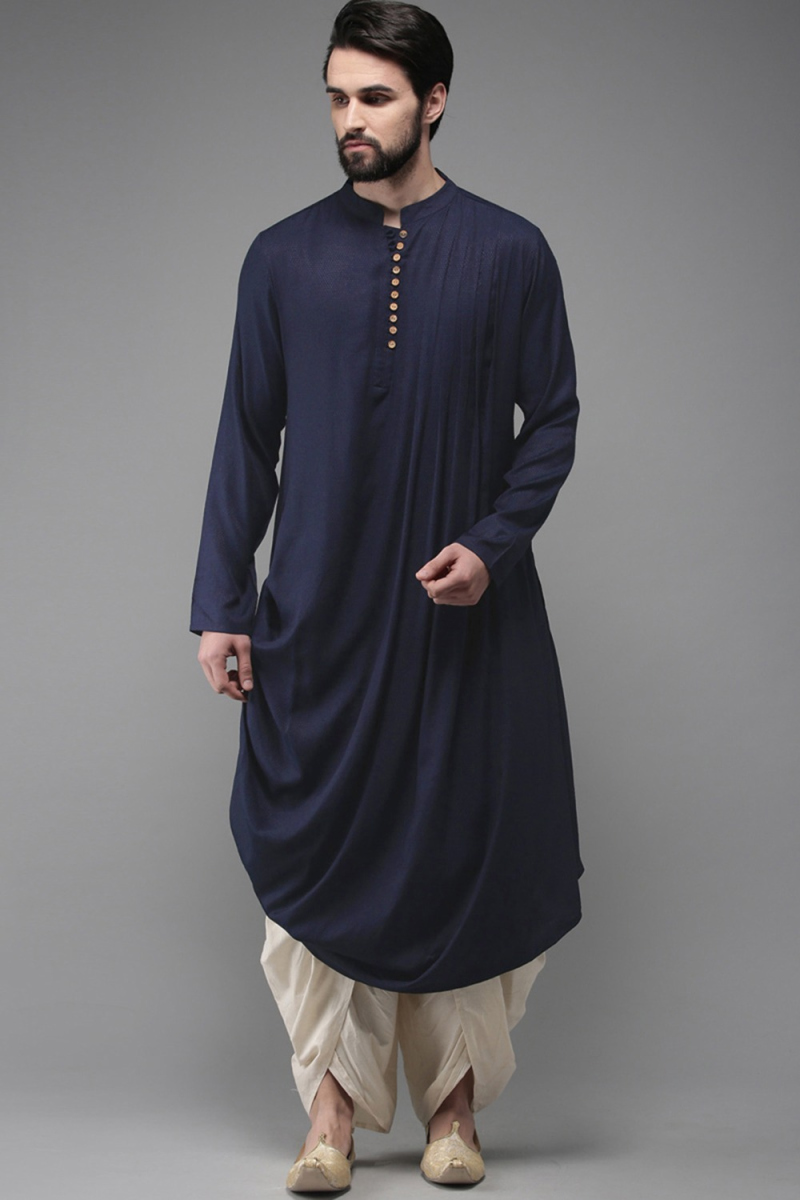 Men Navy Blue Plain Kurta With White Dhoti