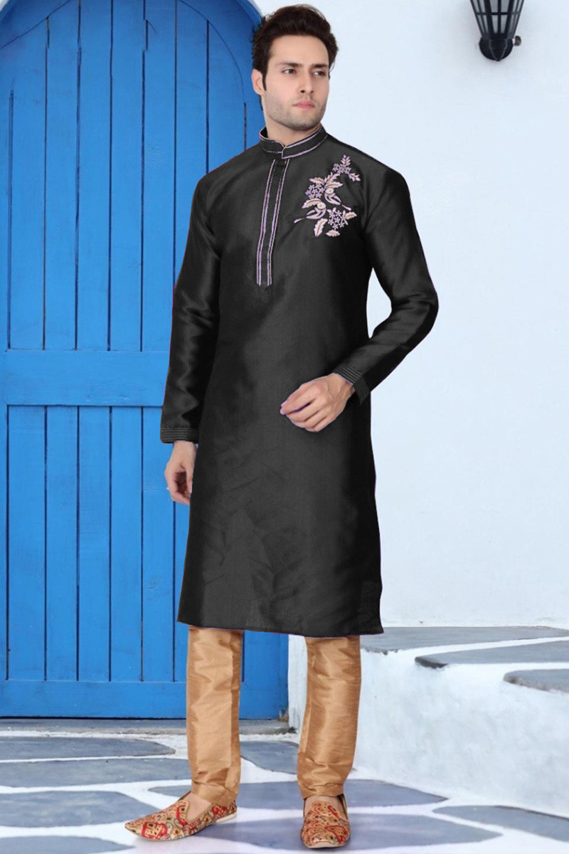 Kurta pajama outlet in black colour