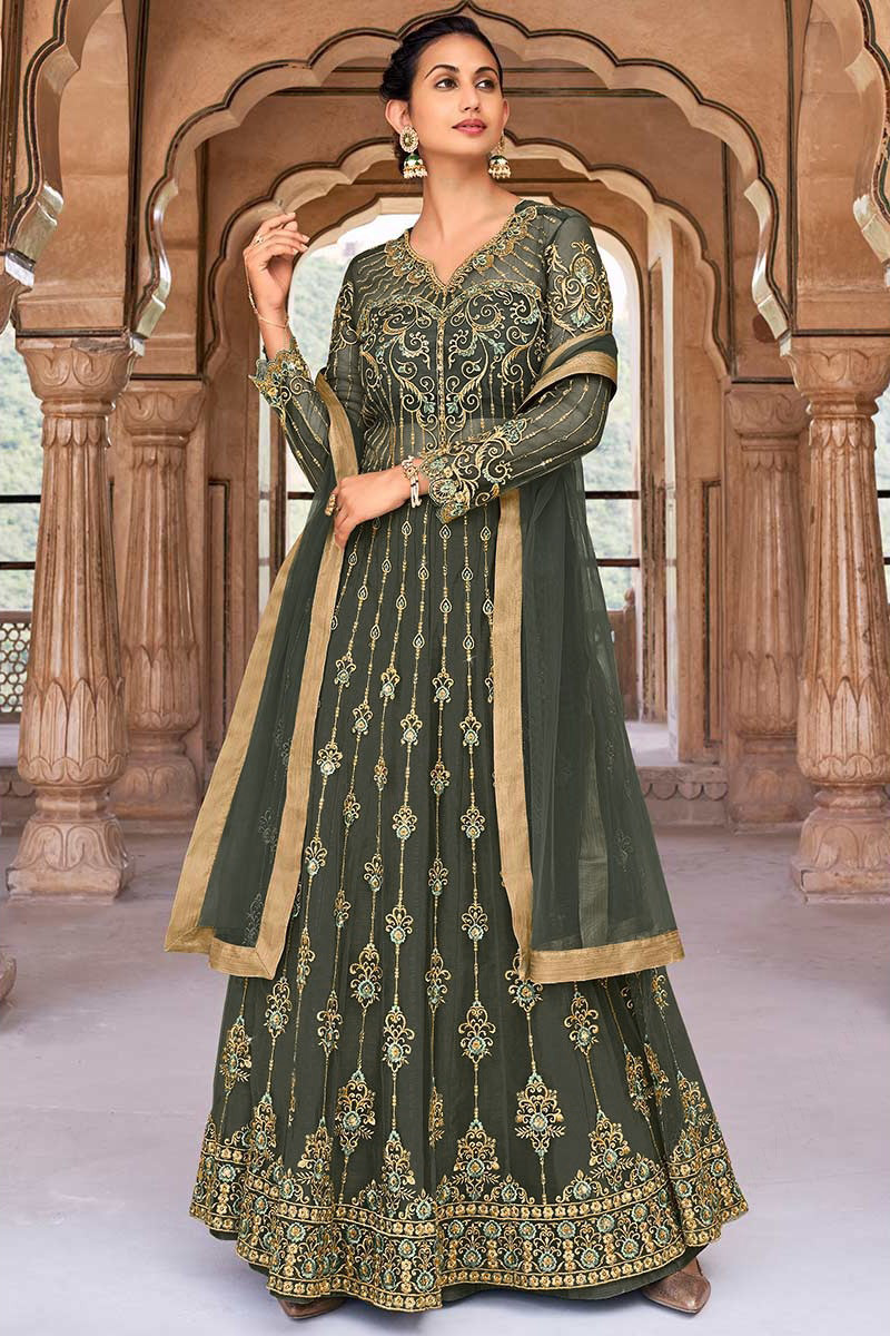 Lehenga shop dress style