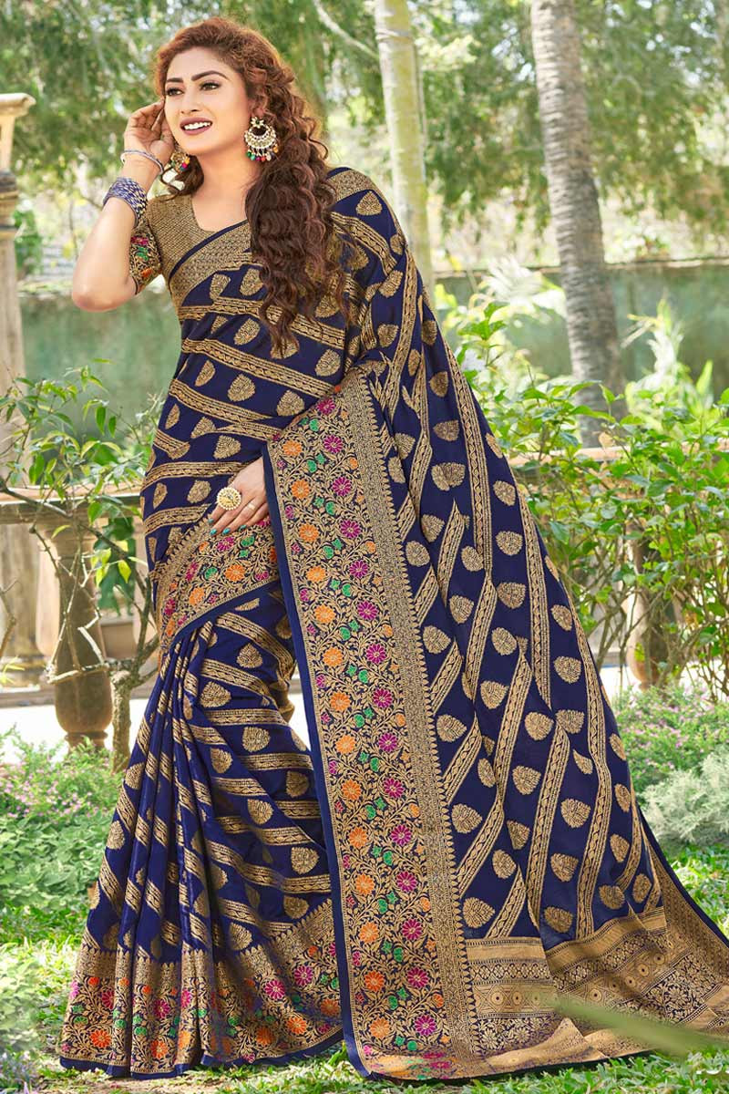 Handloom Royal Blue Pure Zari and Pure Silk Kanjivaram Saree – WeaverStory