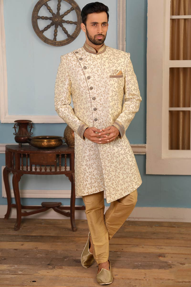 Pakistani designer deals sherwani