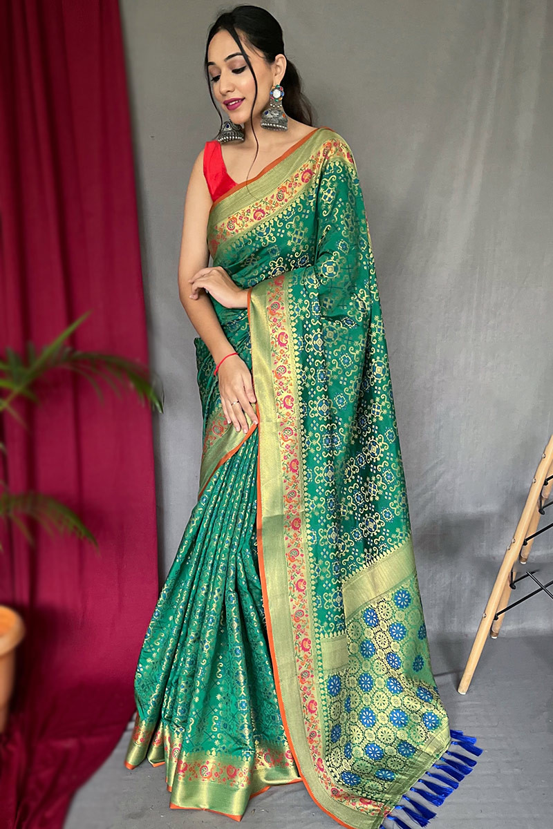 Yellow and peacock silk saree with blouse – Threads