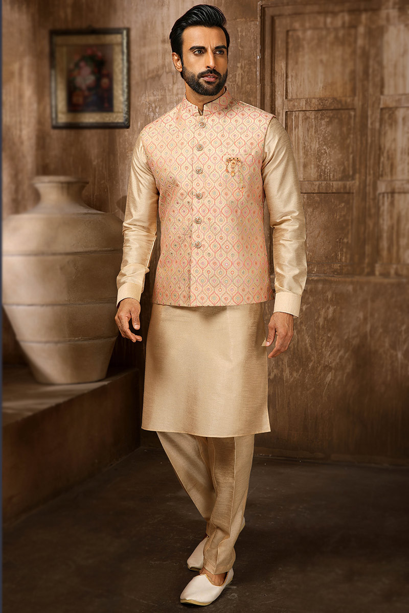 Brooch on gents kurta online