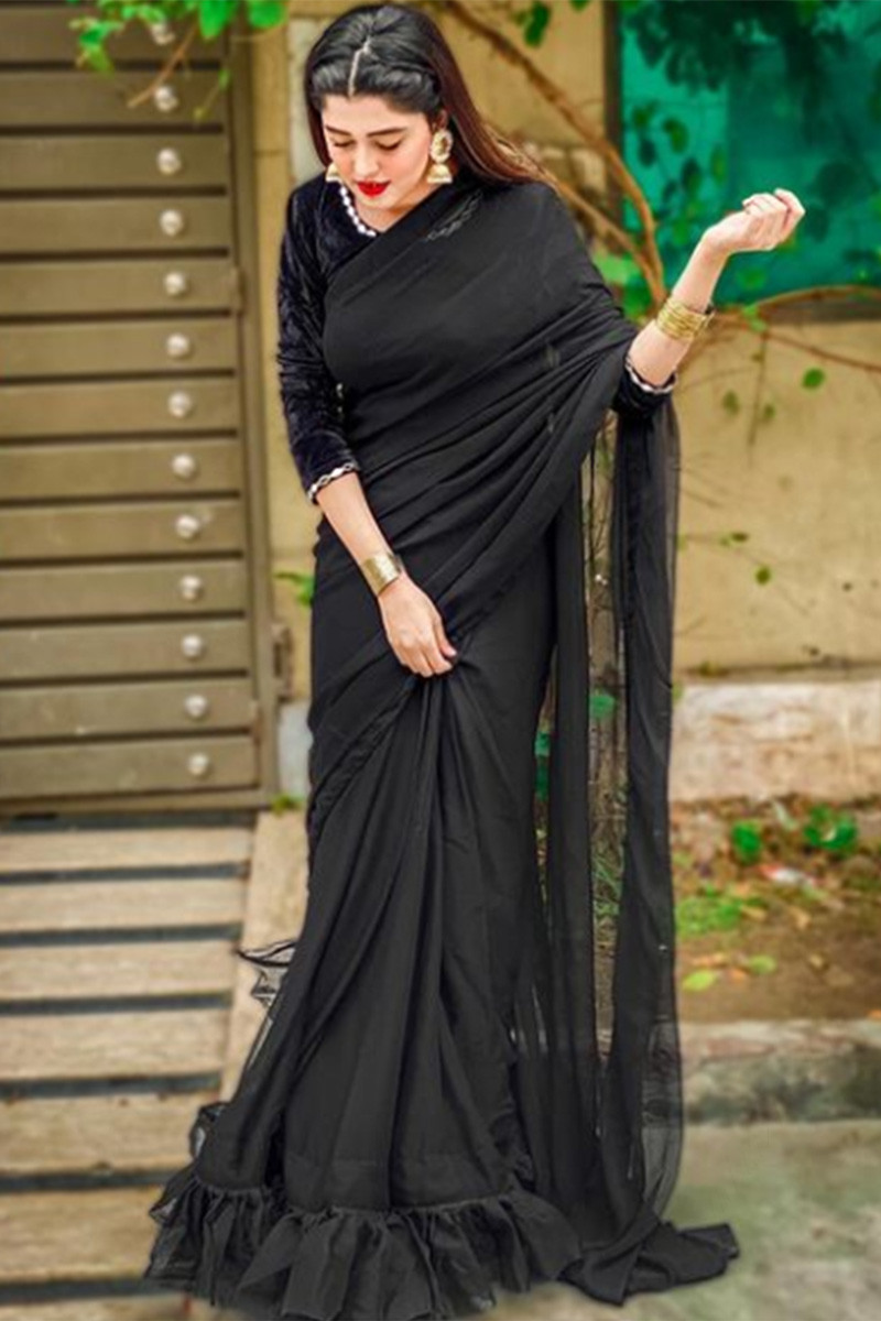 Shruti Haasan looks beautiful in a plain black saree – South India Fashion-sgquangbinhtourist.com.vn