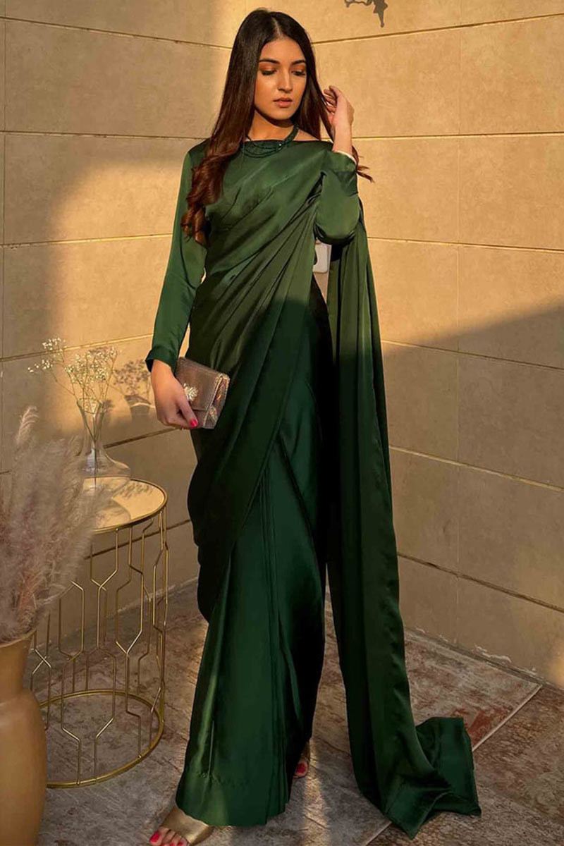 New Latest Green Colour Vichitra Silk Simple Work Saree With Blouse For  Woman