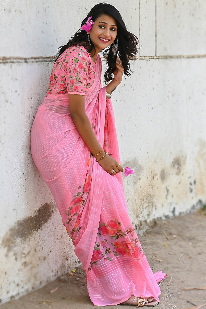 Buy Pink Sarees for Women by FUSIONIC Online | Ajio.com