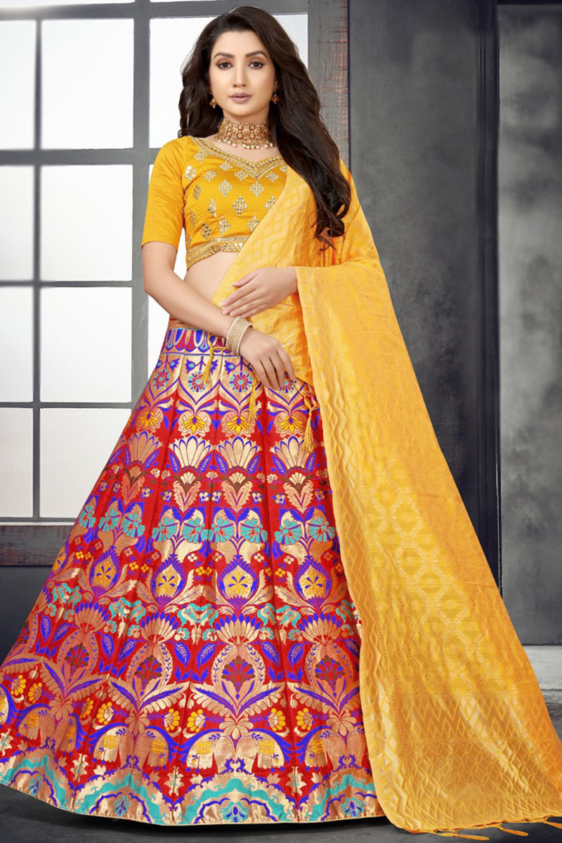 Buy Sabyasachi Red Embroidered Art Silk Bridal Lehenga Choli Online from  EthnicPlus for ₹5449