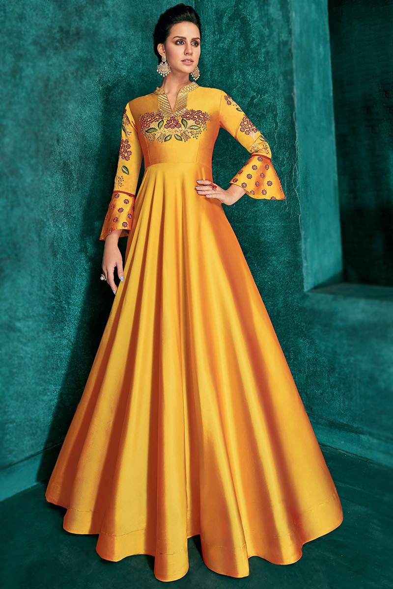 Long sleeve outlet yellow gown