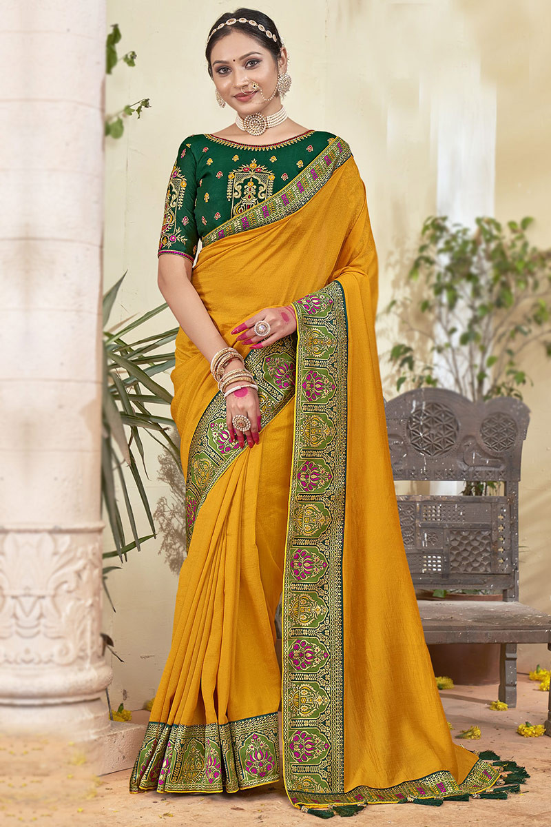 yellow saree colour combination|| Yellow saree contrast blouse ideas  #fashion #trending #2022 - YouTube