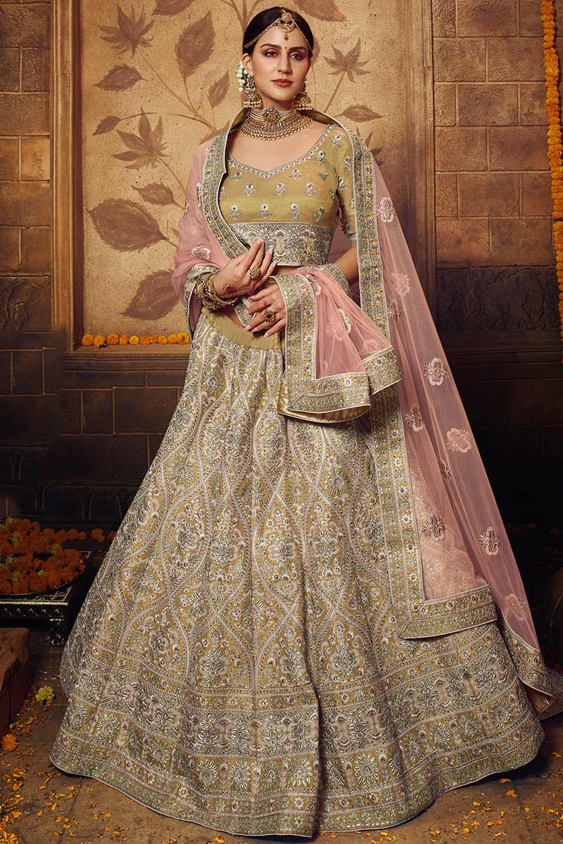 Buy Bollywood Designer Lehenga Choli With Chain Stitch Work Wedding Lehenga  Choli Party Wear Lehenga Choli Indian Women,lengha,wedding Dresses Online  in India - Etsy