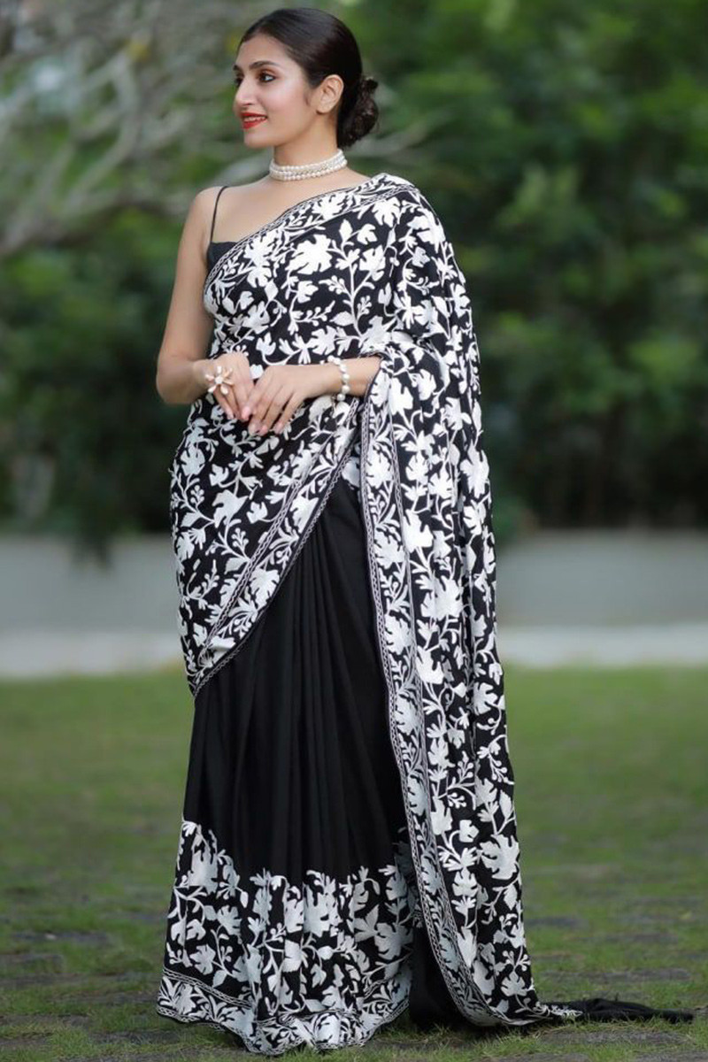 Sarees - Buy Gorgeous Indian Designer Sarees For Women Online – Koskii