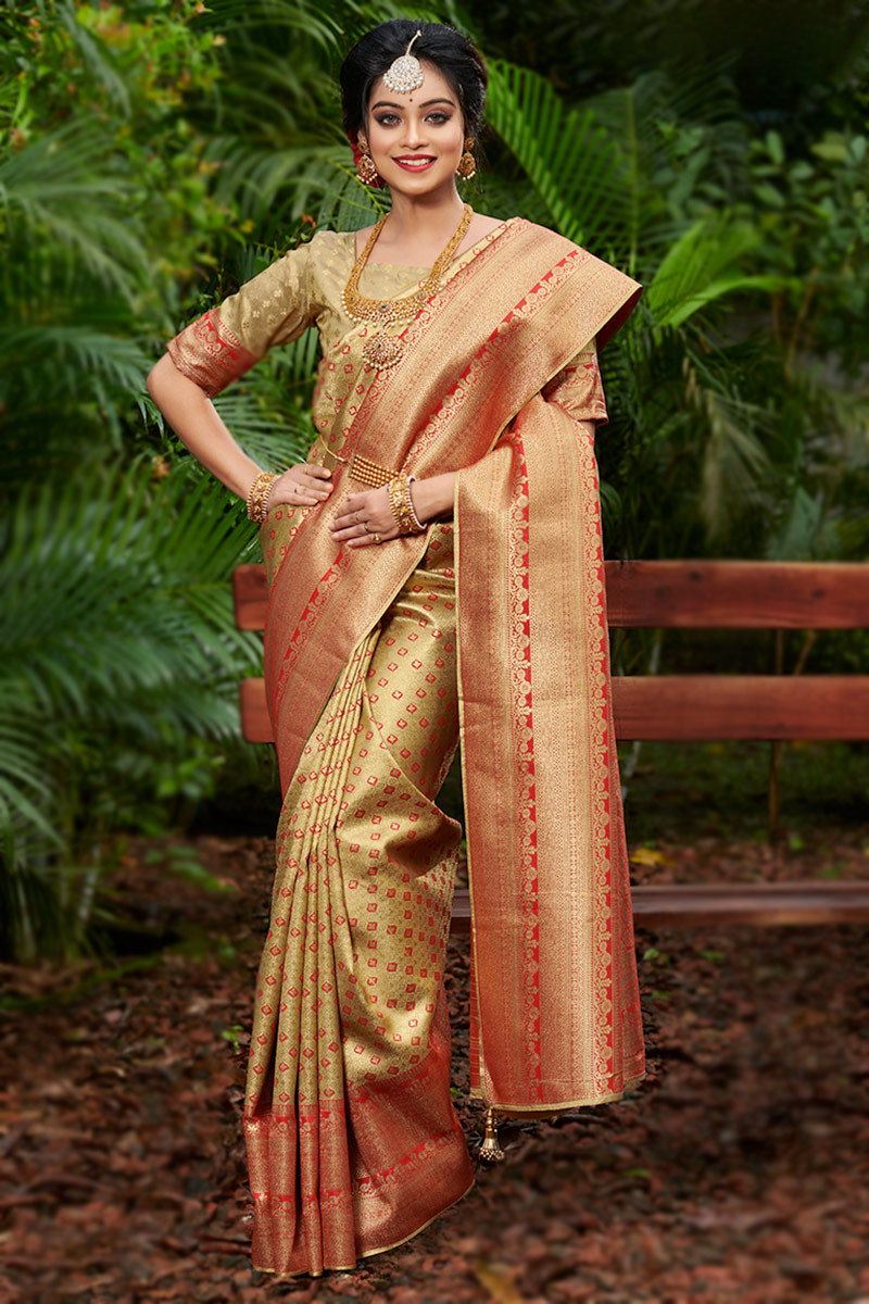 South Indian Golden Bridal Saree Designs 2018 - YouTube
