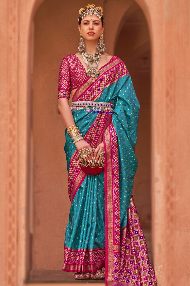 Buy Blue & Maroon Sarees for Women by Ri-wah Online | Ajio.com