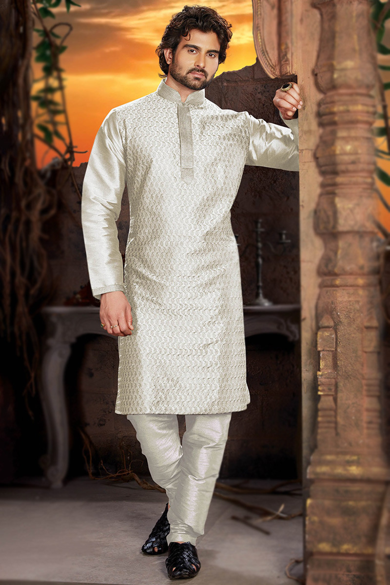 Straight embroidered kurta on sale