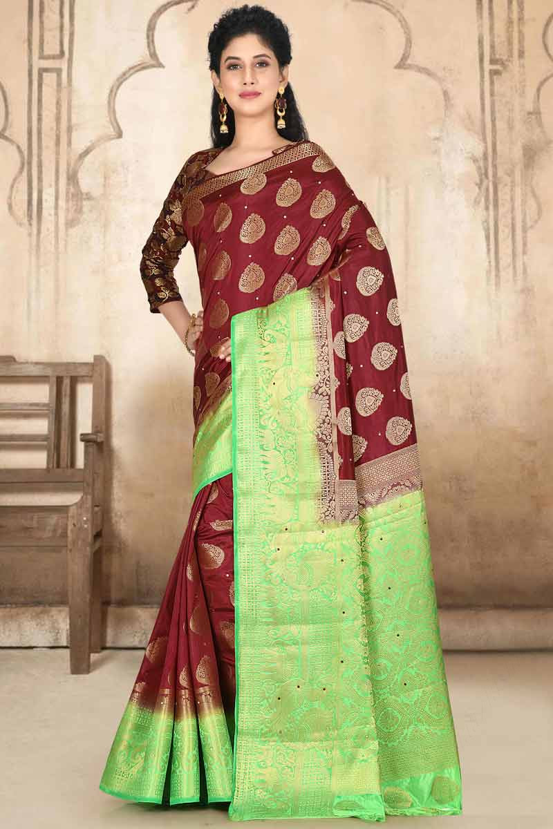 Buy online Maroon Raw Silk Handloom Saree With Blouse from ethnic wear for  Women by Vishnu Weaves for ₹1939 at 55% off | 2024 Limeroad.com