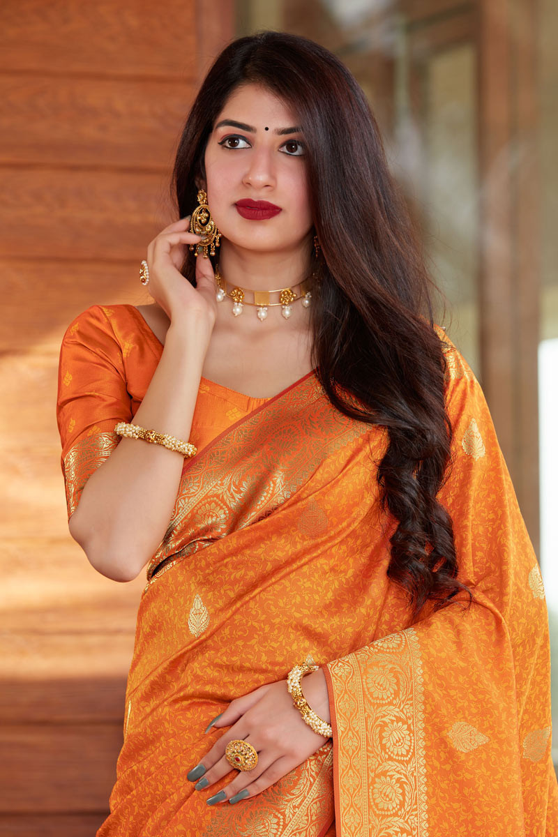 Orange saree deals jewellery