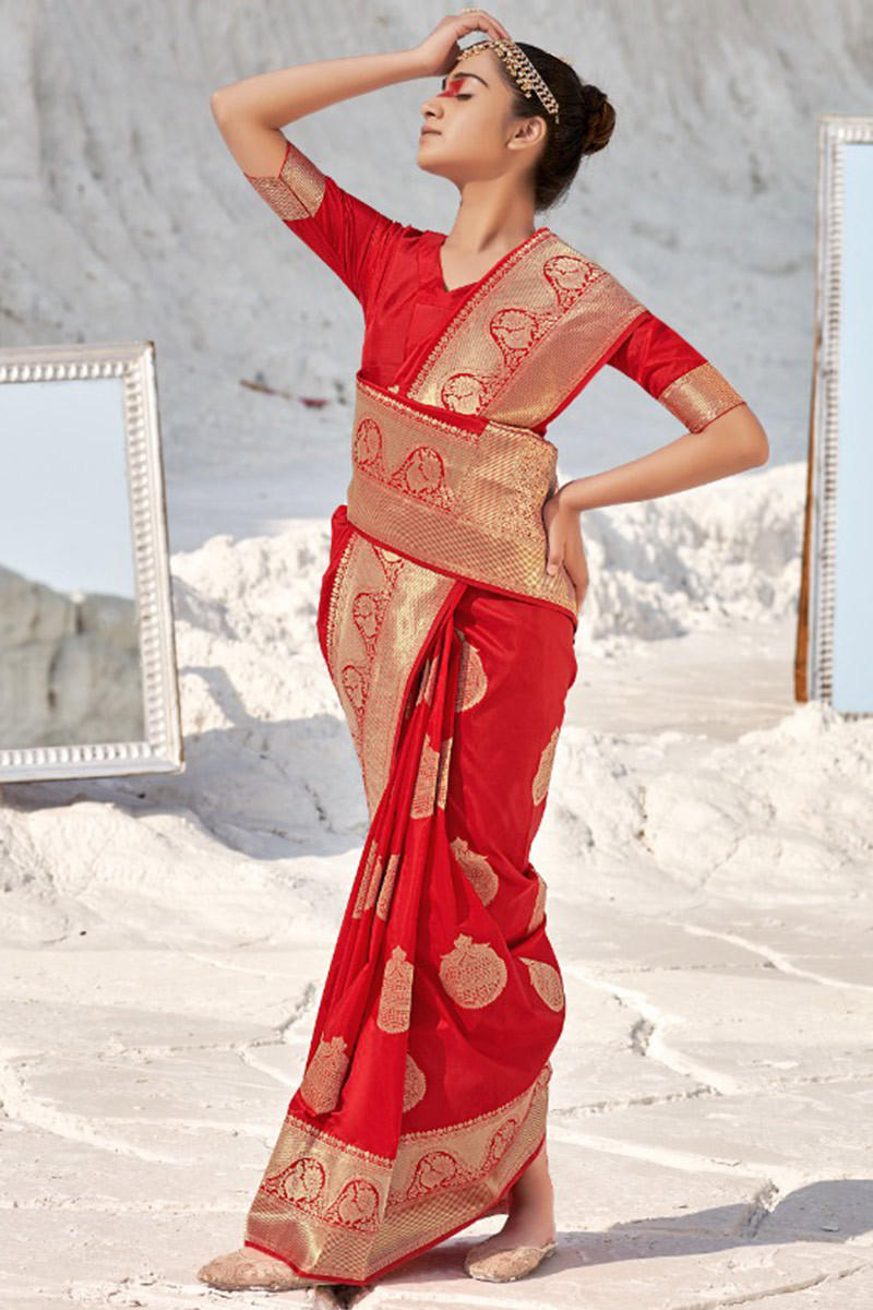 Ethnic Wear Woven Zari Banarasi Silk Red Saree SARV128766