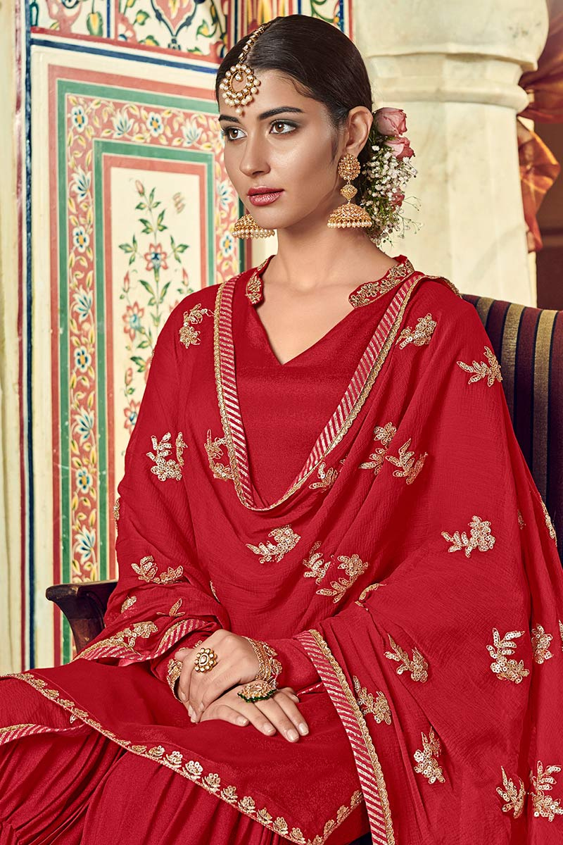 red garara suit