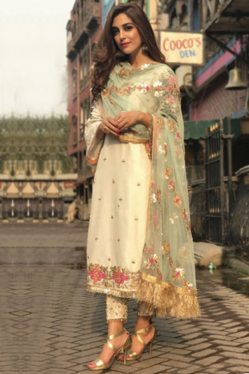 Punjabi suit with cigarette pants Clearance
