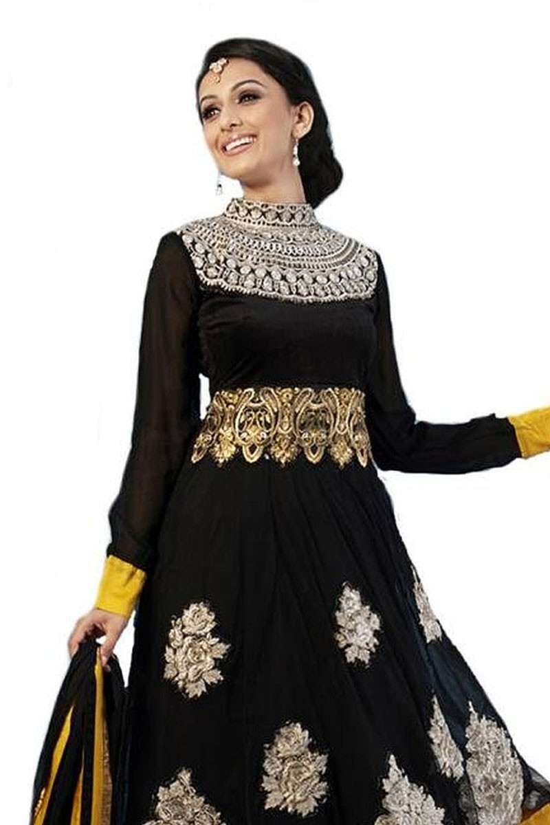 black full sleeve churidar