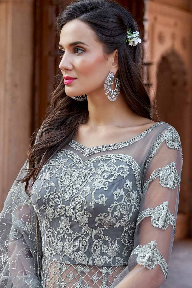 jewellery for grey lehenga