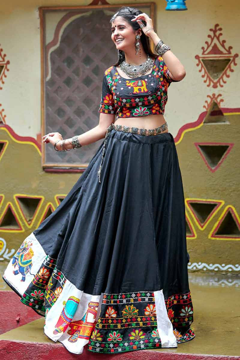 phulkari lehenga online