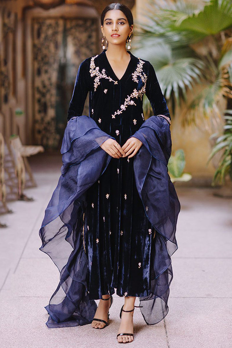 Embroidered Velvet Trouser Suit In Navy Blue Colour  Hijab Online
