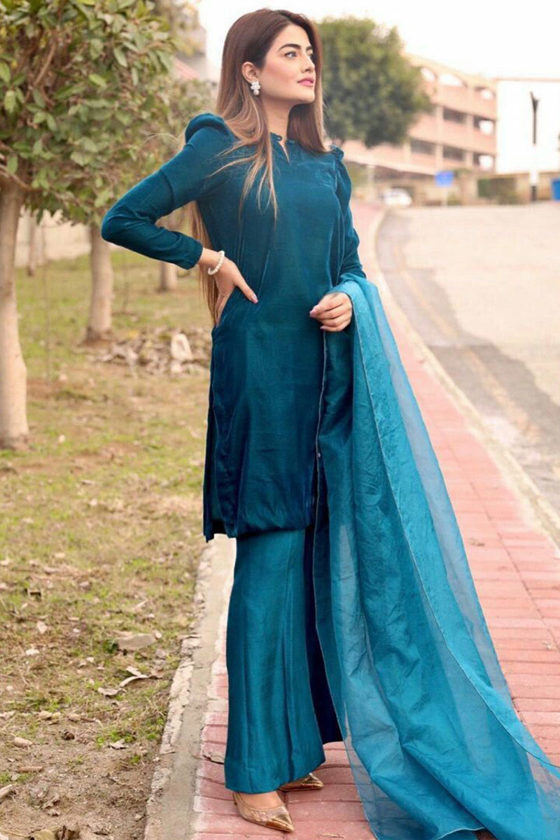 Plain Salwar Suit Buy Latest Indian Designer Plain Salwar Kameez Online   Utsav Fashion