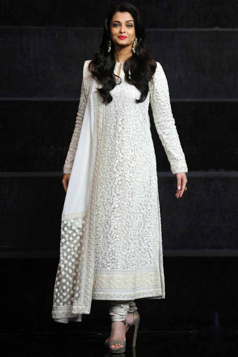 Georgette Churidar Suit In White Color 