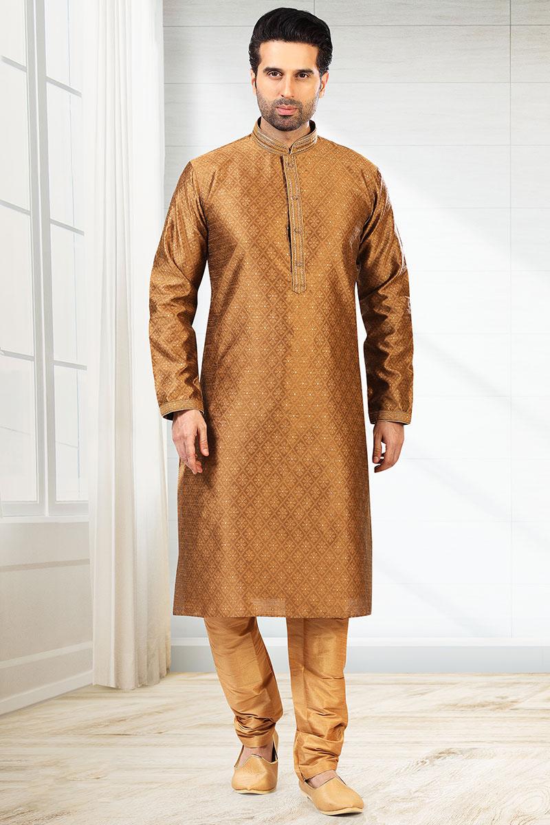 Urban Fashion Men Kurta Pajama in Light 