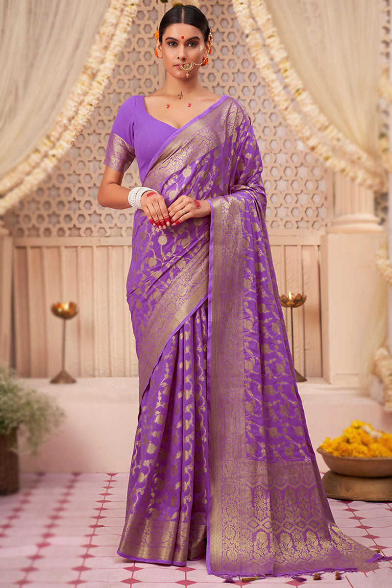 Shop for Traditional Soft Silk Woven Saree in Purple vt000619