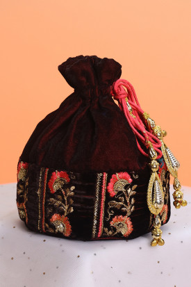 Red velvet potli bags deals