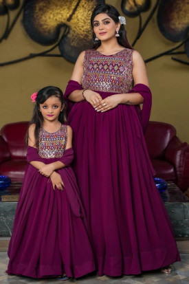 Mother and Daughter Matching Outfits Gowns Dresses in UK