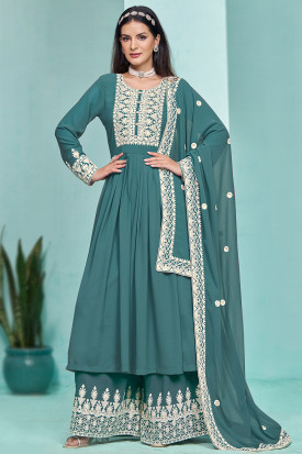 Palazzo with frock shop