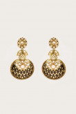 Semi rounded earrings with a dense floral work