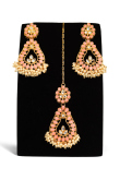 Salmon Pink Stone Earrings With Maang Tikka