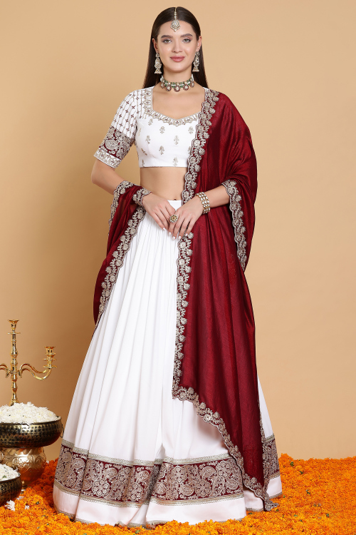 GUSTAKHIYAN – Husn-E-Gulzaar Ivory Heritage Lehenga Set