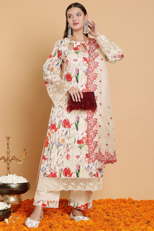 GUSTAKHIYAN – Mehek-E-Bahar Lace Detailed Kurta Set